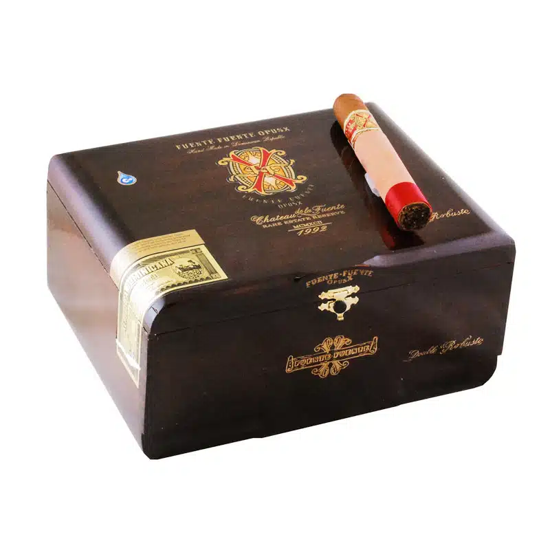 Arturo-Fuente-Opus-X-Double-Robusto-02-1